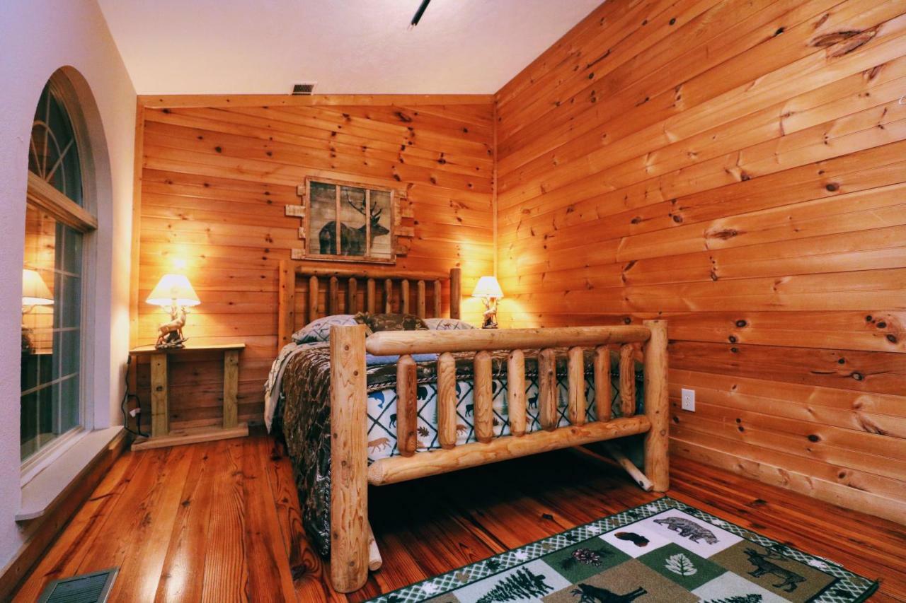 Lazy Bear Cabin セバービル エクステリア 写真